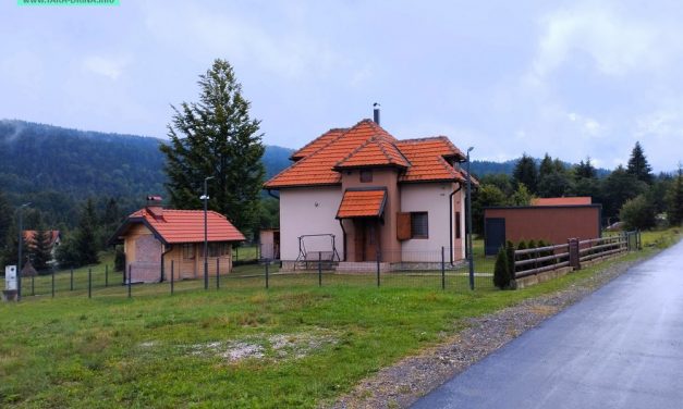 NA PRODAJU VIKEND KUĆA NA TARI